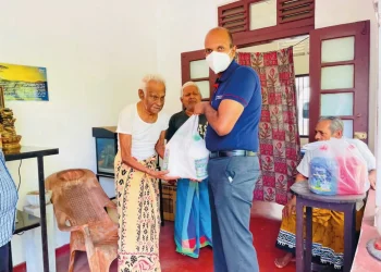 PLC Pettah Branch’s Caring Hands