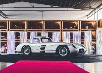 The ‘Mona Lisa’ of cars, a 1955 Mercedes-Benz 300 SLR Coupé, sells for record €135 million (c.$142 million) to benefit charitable fund