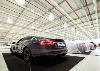 Tesla accounts for almost 60% of all EVs deliveries by 10 leading car makers in Q1, 2022