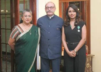 France Confers Lanka Institute Of Fashion Technology And Mod Art International Sri Lankas Roshani Leanage And Niroshani Leanage With Ministerial Honor