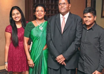 HDL Hosts End Of The Year Dinner