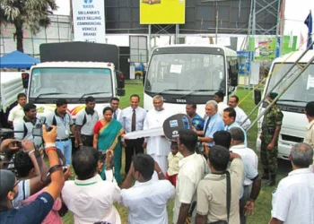 DIMO Sponsors JITF 2013 And Displays Jaffna DATS Car