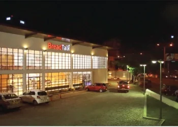 BreadTalk And Hybrid Motors Lanka Launch Car Clinic Promotion