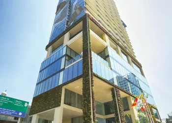 The Vertical Experience At The Movenpick Hotel Colombo