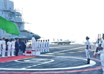 President Visits INS Vikramaditya
