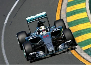 MERCEDES Kicks Off 2015 Season In Style With A 1-2 Finish At The Australian Grand Prix