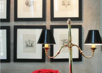 A Royal Welcome, A Royal Stay