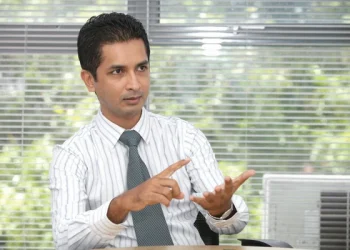 Vence: Connecting And Tracking The World