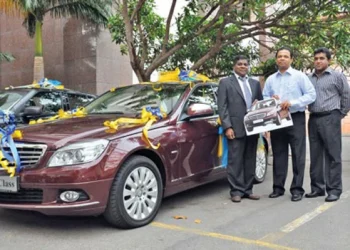 HNB Pathum Vimana Awards Mercedes Benz Car