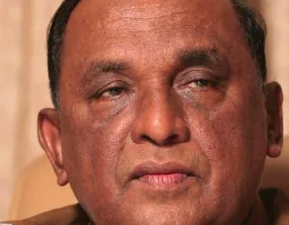 THE EYE ON COLOMBO – INSPECTOR GENERAL OF POLICE JAYANTHA WICKRAMARATNA