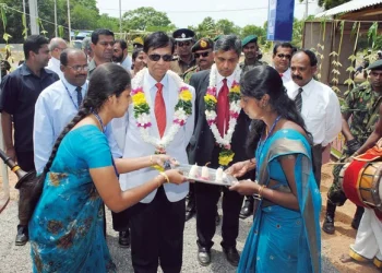 Commercial Bank Goes To Kilinochchi