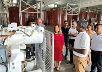 US Ambassador Chung Visits South Asia’s First Submarine Cable Depot 