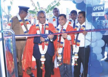 People’s Leasing & Finance Extends Reach in the North with New Branch in Puthukkudiyiruppu