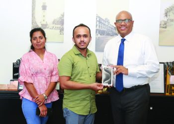 People’s Bank gifts Apple iPhone 15 Pro Max to winner of YouTube Grand Draw 