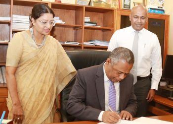 Prof. P.N.D. Fernando Assumes Duties as the New Chairman of People’s Bank