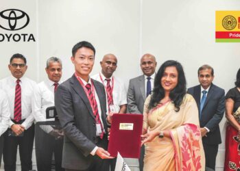 People’s Bank partners with Toyota Lanka to launch an Auto Loan Facility 