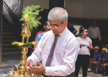 People’s Leasing and Finance marks World Children’s Day with ‘Samata Sarana’ 